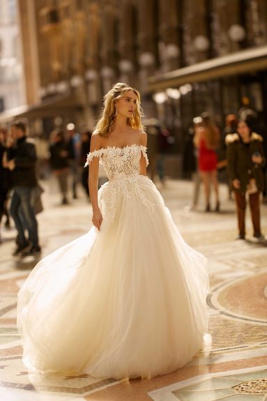 Bridal Gown Designs 2019: SR-Approved Gowns For The Modern Bride