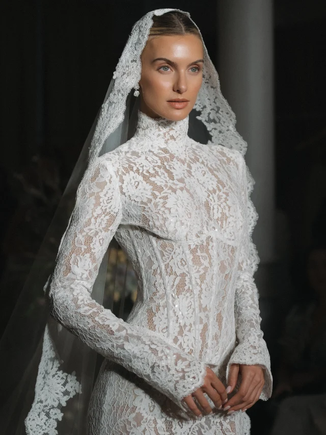 Spring/ Summer 2027 UK debut trunk show event 🪽 
@theweddingclubofficial 28/8-6/9 

By appointment only.